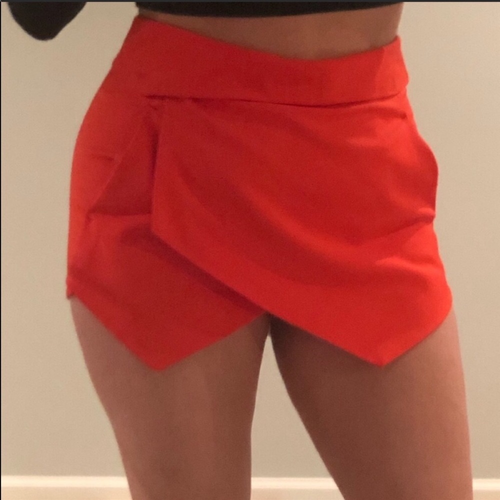🔥ZARA Skirt/shorts 🔥